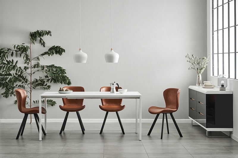 Xu hướng lựa chọn màu sắc bọc ghế bàn ăn cho phòng bếp vào dịp Tết 2021
