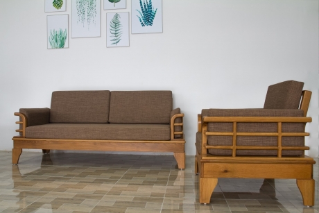 Biến ghế gỗ thành chiếc sofa gỗ thoải mái sang trọng