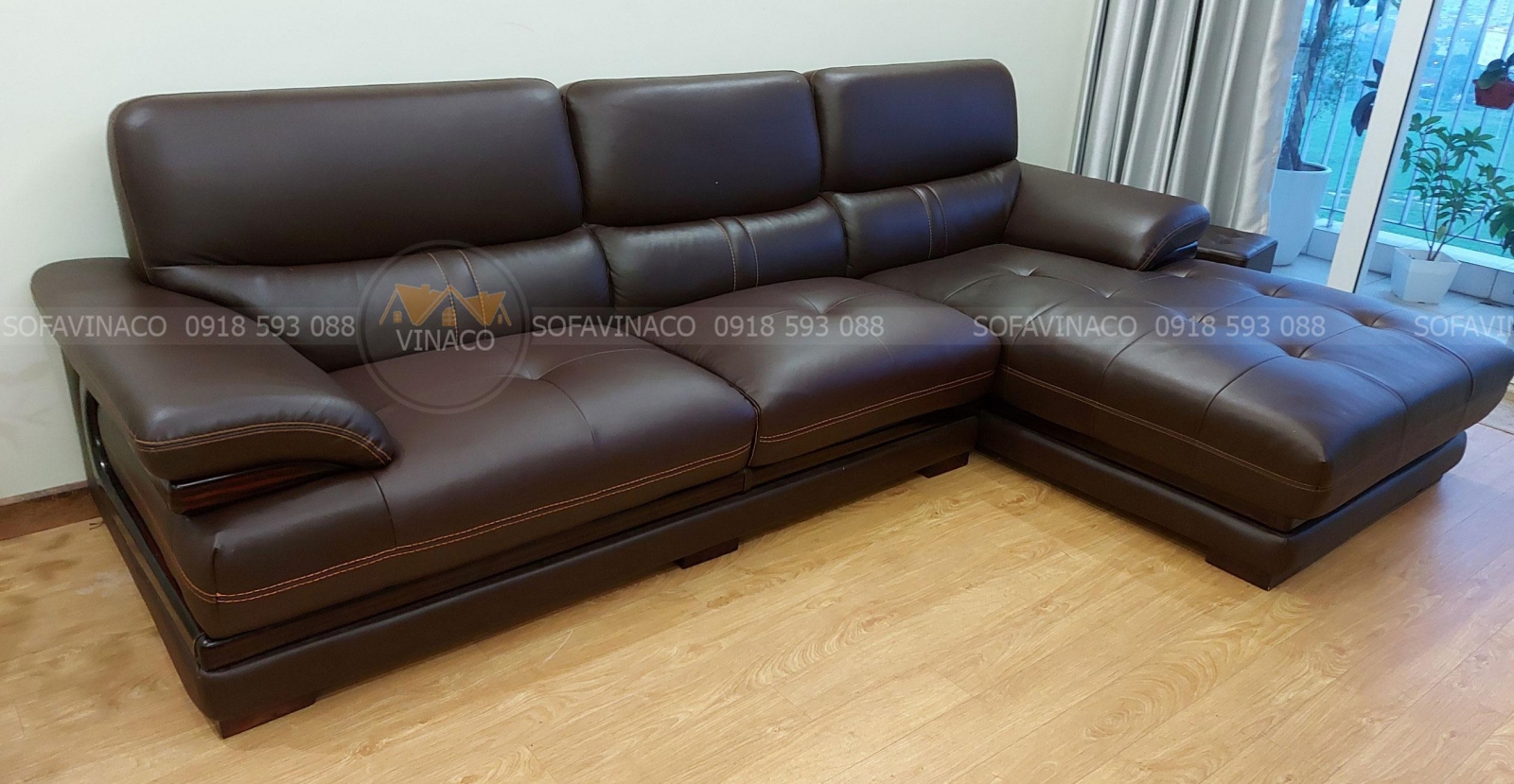 Ghế sofa với chất liệu da tại Vinaco
