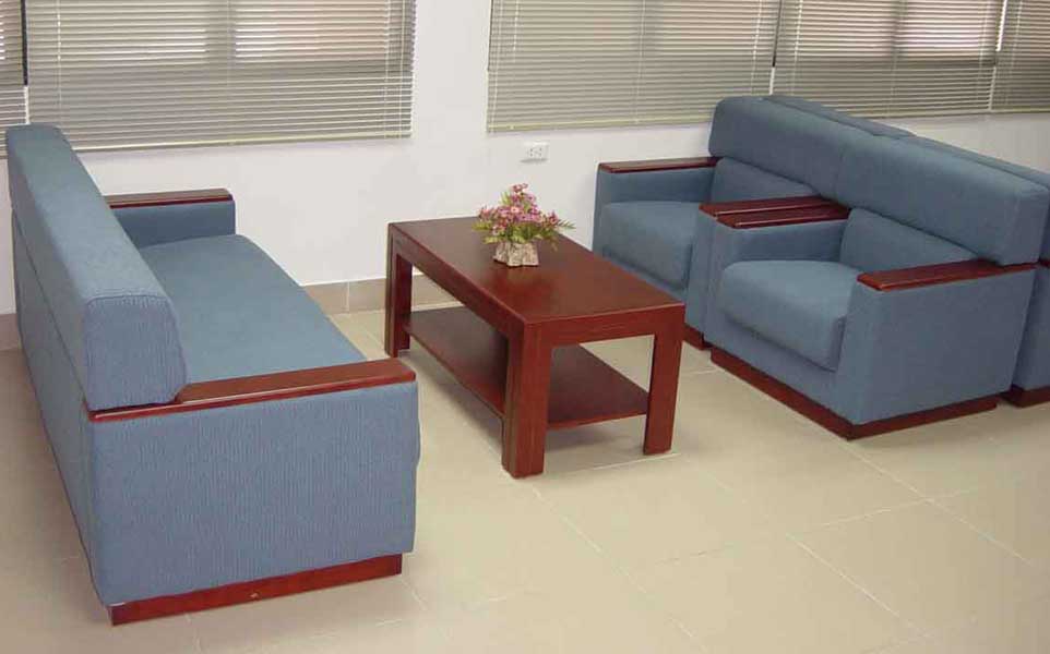 Thay đổi không gian phòng khách nhanh chóng với dịch vụ bọc ghế sofa