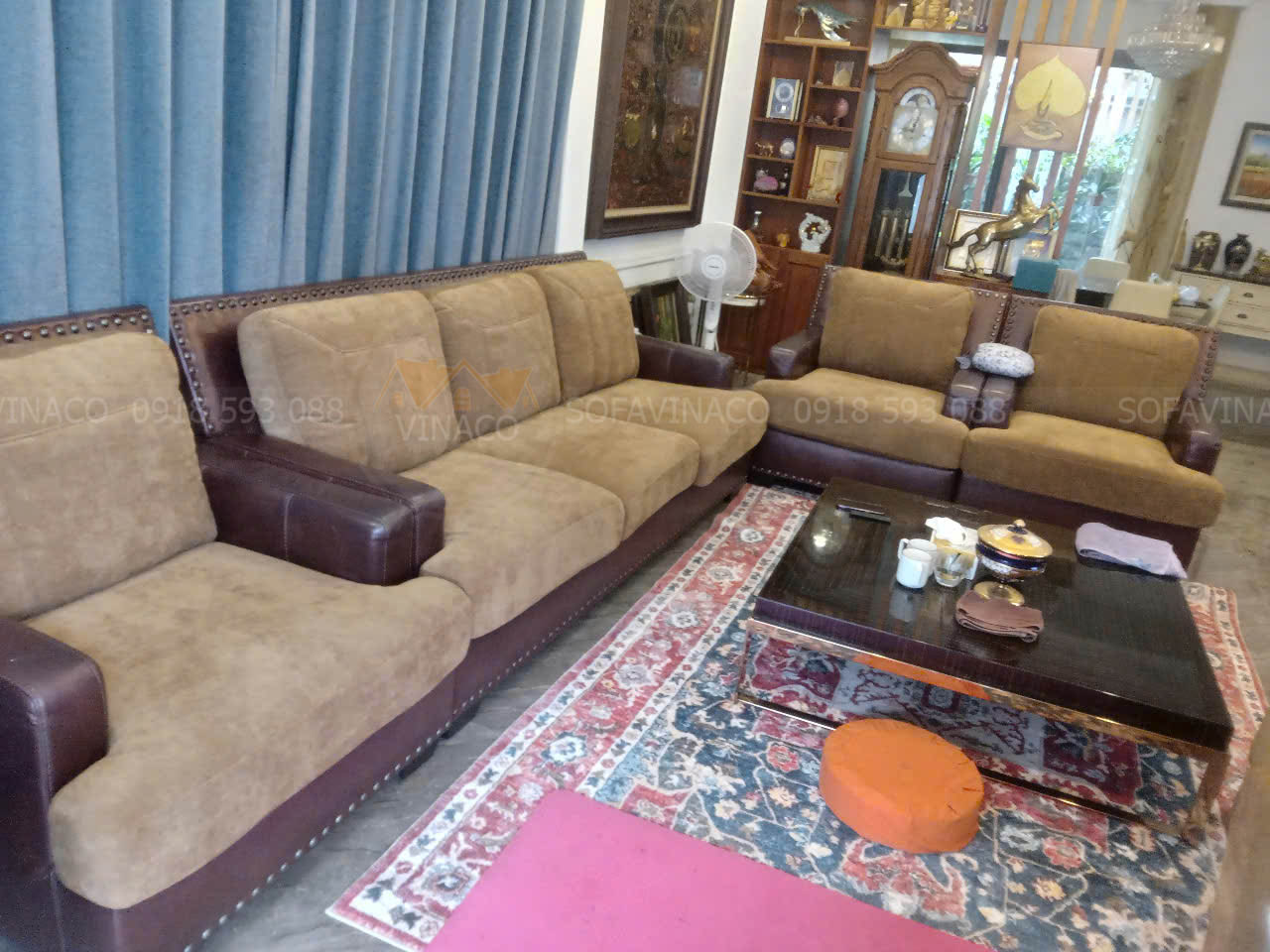 Đệm ghế gỗ phòng khách theo mùa: Nên chọn vải gì cho mùa hè và mùa đông?