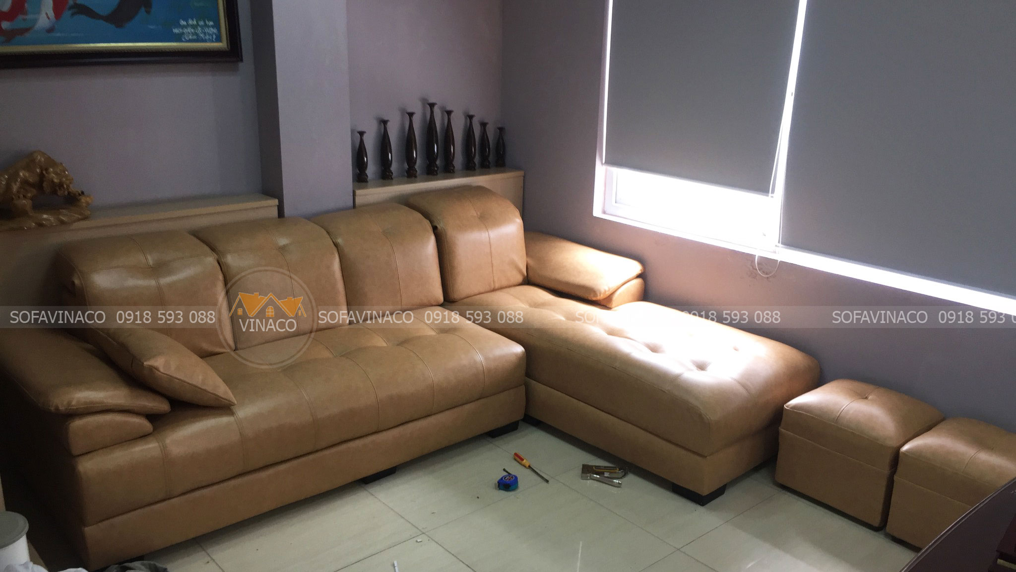 Thay đổi diện mạo mới cho sofa bị rách cho khách tại Nguyễn Cơ Thạch, Q.2