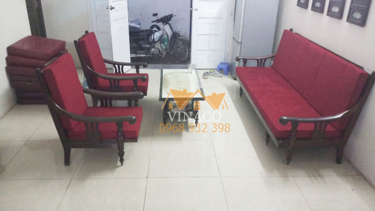 Vì sao đệm ghế gỗ nhanh bạc màu dù ít sử dụng?