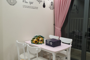 Bọc ghế ăn cho khách tại Nguyễn Hoàng