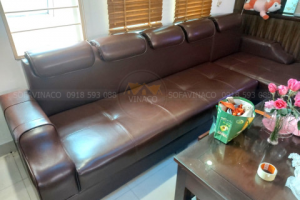 Bọc ghế sofa bong tróc cho khách hàng tại Trần Quốc Hoàn