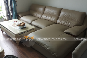 Bọc mặt ngồi sofa cho khách tại An Bình City