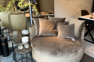 Vinaco ra mắt thêm mẫu sofa đơn tròn mới