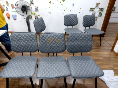 Ghế Ăn Bị Rách Da, Xẹp Đệm: Cách Phục Hồi Đẹp Như Mới