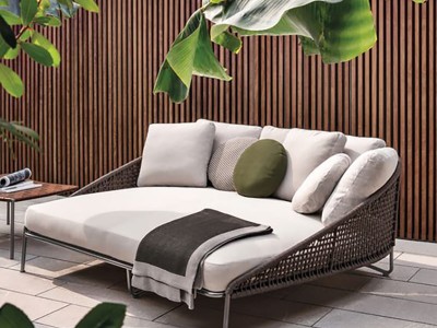 Vỏ Bọc Chống Thấm Dùng Cho Sofa Ngoài Trời – Có Gì Đặc Biệt?