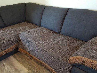Ý Tưởng Trang Trí Bọc Ghế Sofa Trông Đẹp Mắt Hơn - Giải Pháp Khi Sofa Bị Bẩn